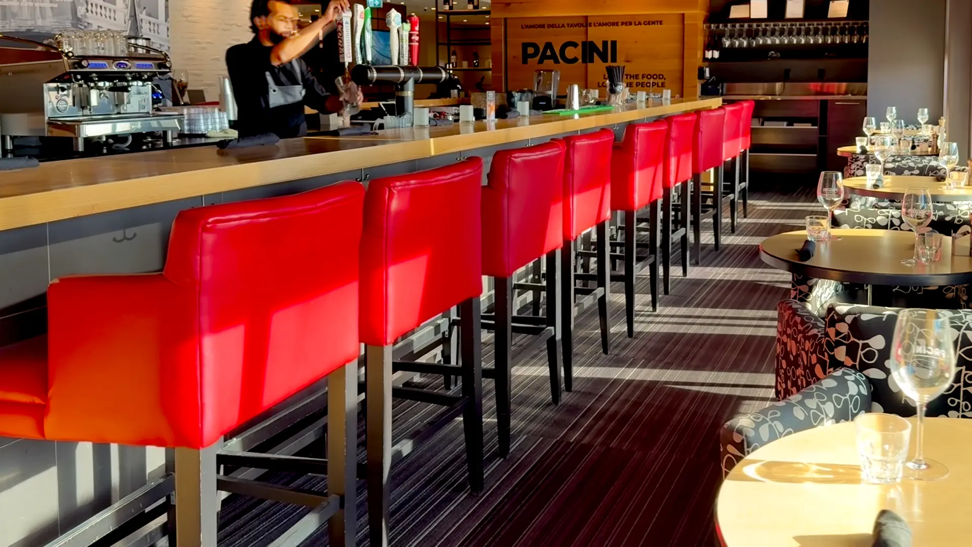 Restaurant italien à Calgary Southeast, Restaurant italien PACINI | Calgary Southeast